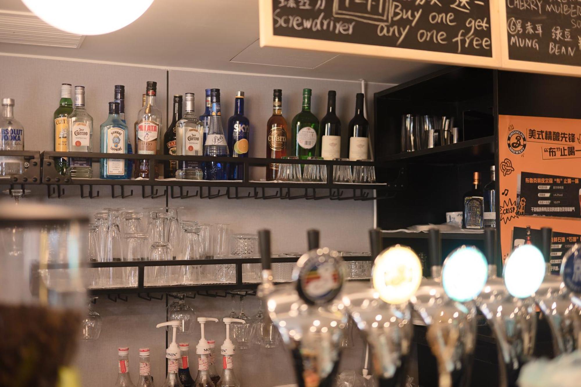 Dayin International Youth Hostel -Near People'S Square & Old Town -Social Area -Bar -Cafe -Gym -Free Laundry Luggage Storage -24H Front Desk -English Service 上海 外观 照片
