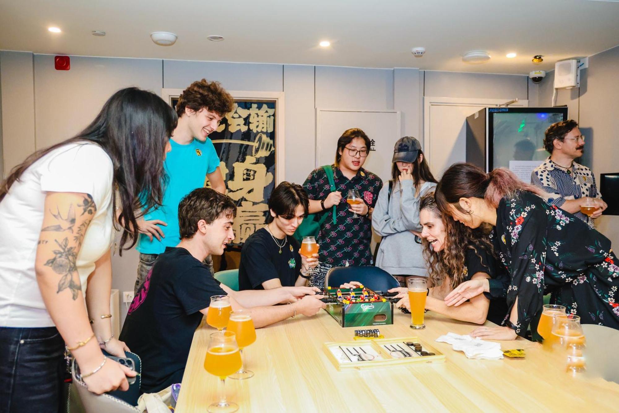 Dayin International Youth Hostel -Near People'S Square & Old Town -Social Area -Bar -Cafe -Gym -Free Laundry Luggage Storage -24H Front Desk -English Service 上海 外观 照片
