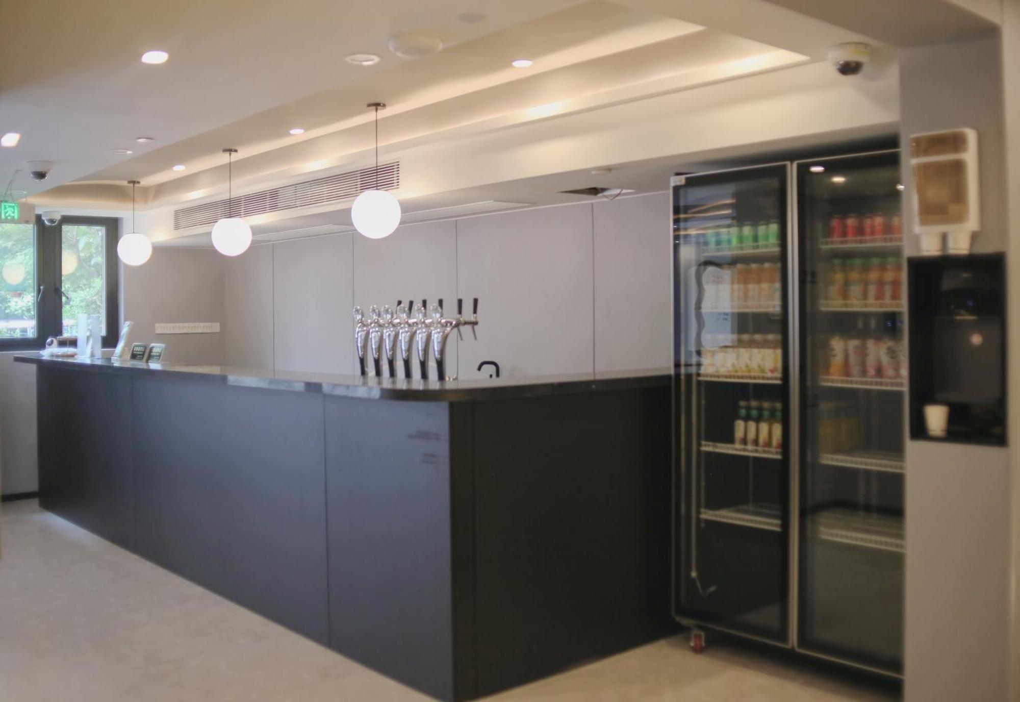 Dayin International Youth Hostel -Near People'S Square & Old Town -Social Area -Bar -Cafe -Gym -Free Laundry Luggage Storage -24H Front Desk -English Service 上海 外观 照片